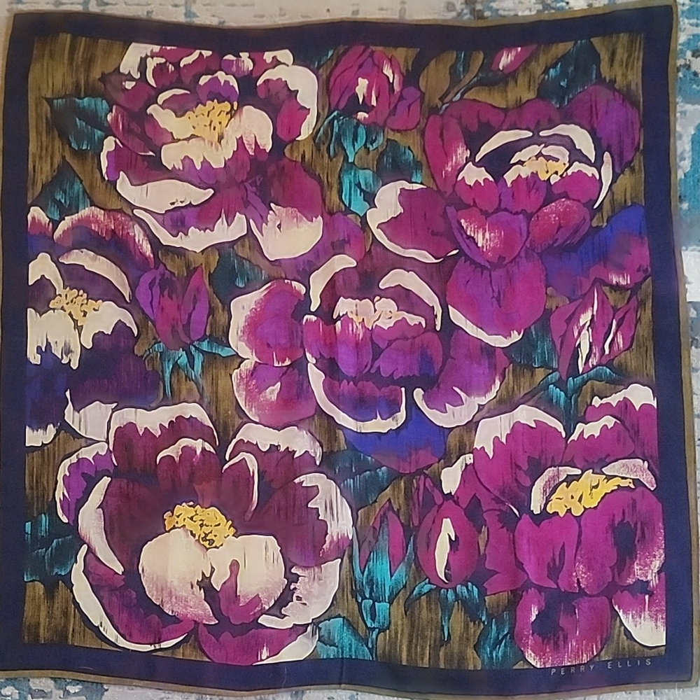 Perry Ellis #2 Floral Scarf in Purple and Cream